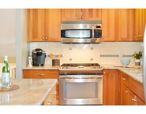 19 Brewster Road Arlington, MA 02478 - Photo 10 of 41