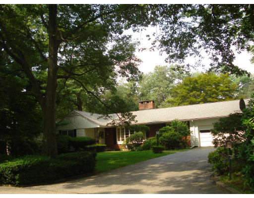 75 Spring Valley Road Belmont, MA 02478 - Photo 1 of 10