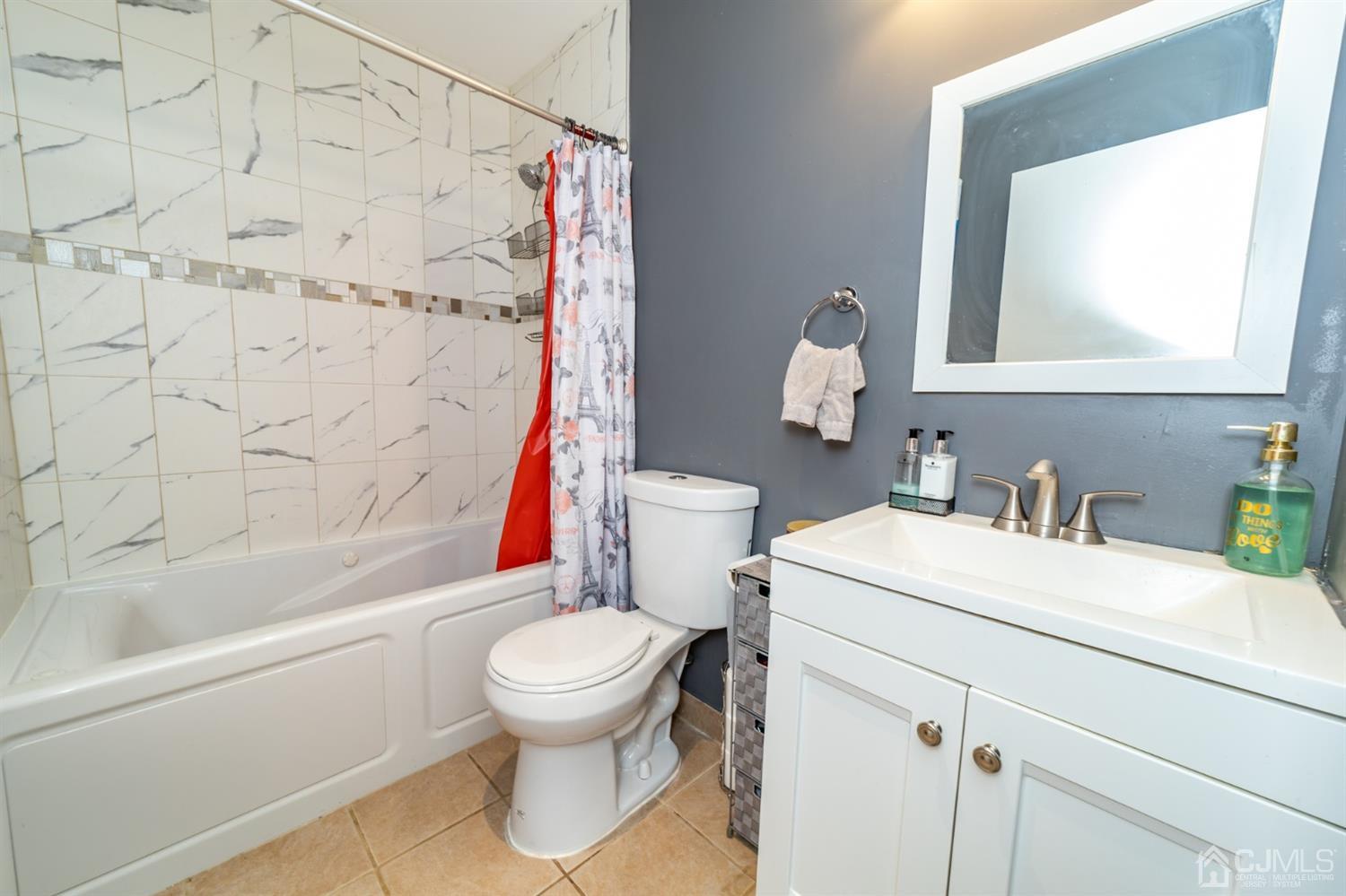 522 Edpas Road, Unit 522 New Brunswick, NJ 08901 - Photo 17 of 27