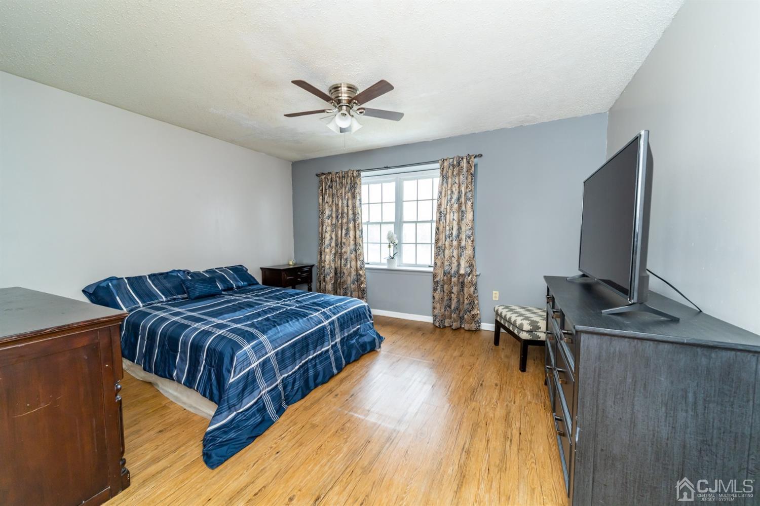 522 Edpas Road, Unit 522 New Brunswick, NJ 08901 - Photo 18 of 27