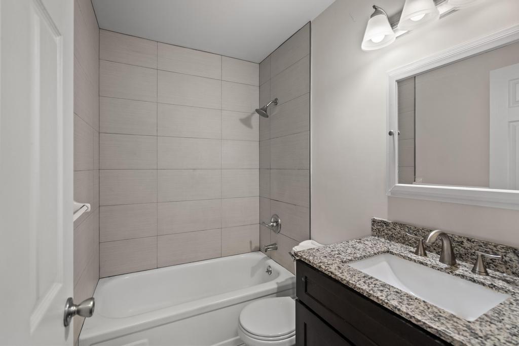 1775 Hunters Trace Burlington, KY 41005 - Photo 15 of 19