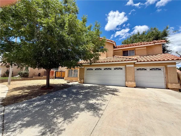 $479,999 | 37635 Park Forest Court, Palmdale, CA 93552