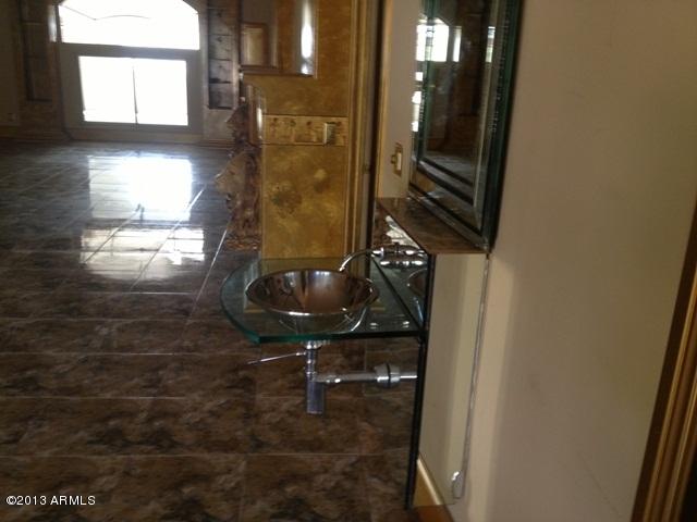 4324 East Coronado Road Phoenix, AZ 85008 - Photo 15 of 39 IMG_2131