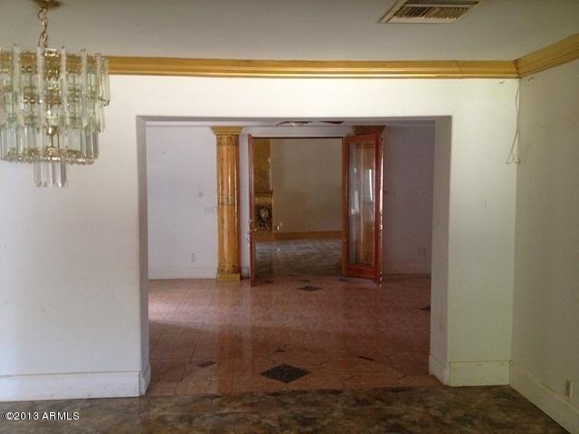 4324 East Coronado Road Phoenix, AZ 85008 - Photo 3 of 39 IMG_2108