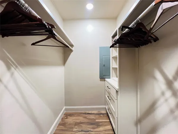 $2,195 | 6211 West Northwest Highway, Unit G224, Dallas, TX 75225