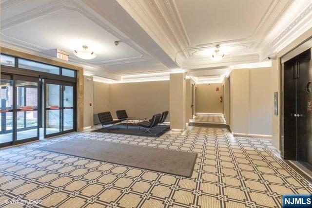 855 Broad Avenue, Unit 25 Ridgefield, NJ 07657 - Photo 27 of 29