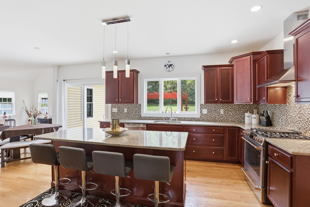 9 Boxwood Road Westford, MA 01886 - Photo 12 of 40