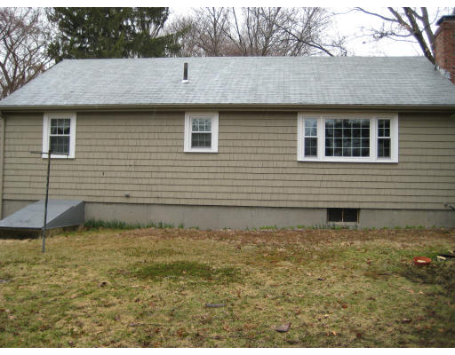 10 Drayton Road Dedham, MA 02026 - Photo 3 of 14 Gallery Image 3