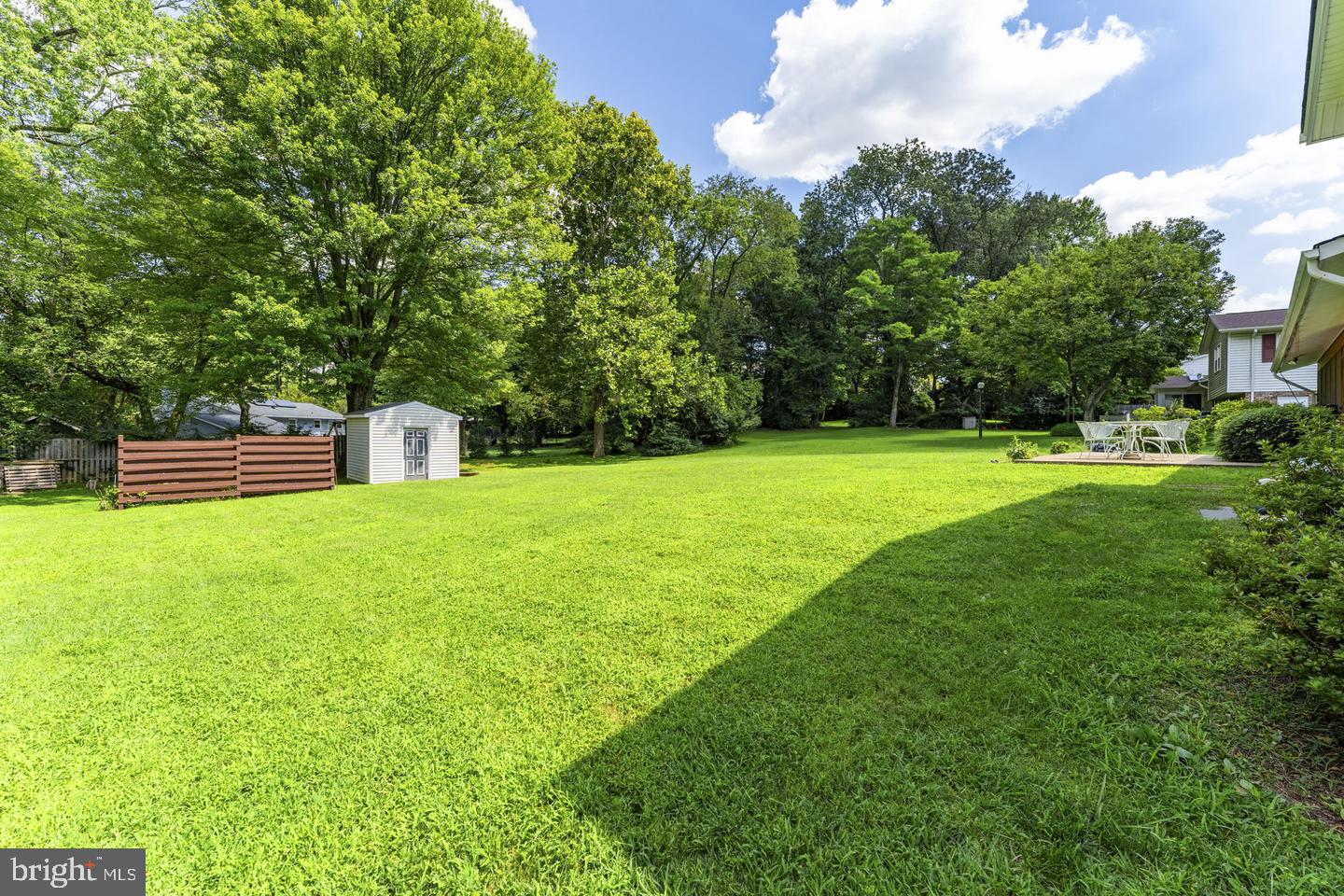 9904 Vale Road Vienna, VA 22181 - Photo 15 of 16 Gallery Image 15