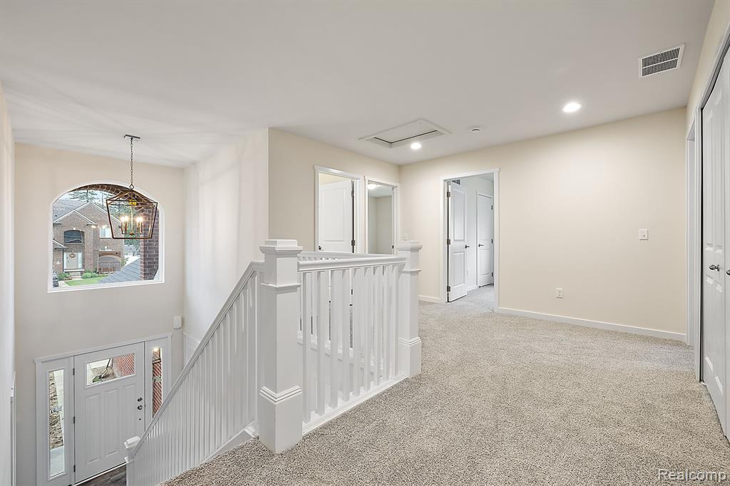 2829 Walsh Drive Rochester Hills, MI 48309 - Photo 20 of 40