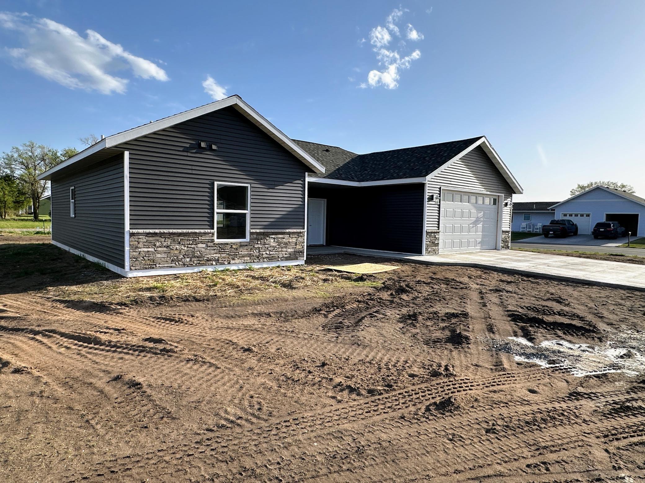 715 Cherry Lane Perham, MN 56573 - Photo 9 of 20