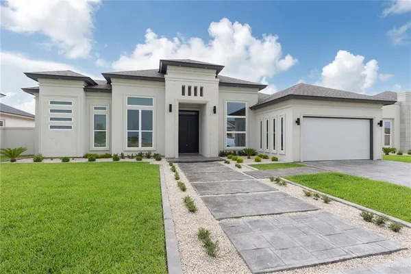 $3,700 | 9805 North 24th Street, McAllen, TX 78504