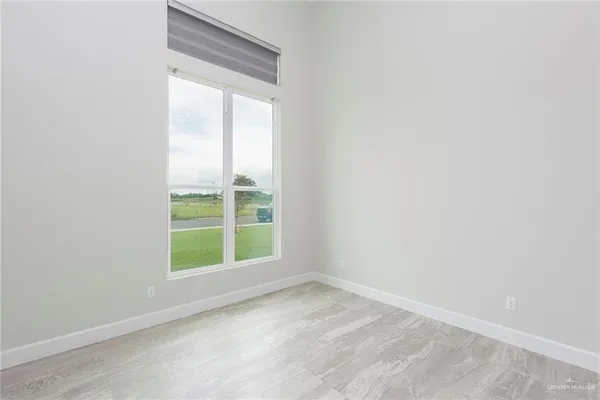 $3,700 | 9805 North 24th Street, McAllen, TX 78504