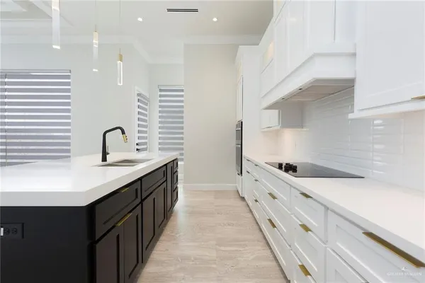 $3,700 | 9805 North 24th Street, McAllen, TX 78504