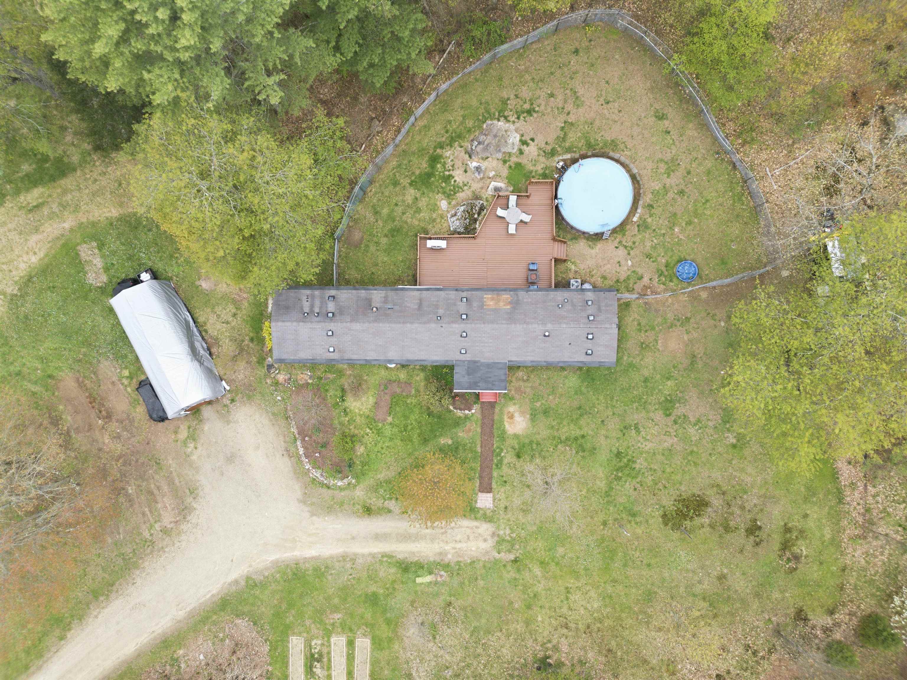 215 Leavitt Road Pittsfield, NH 03263 - Photo 32 of 34 Gallery Image 32