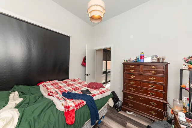 $3,549 | 2317 North Clark Street, Unit 410, Chicago, IL 60614