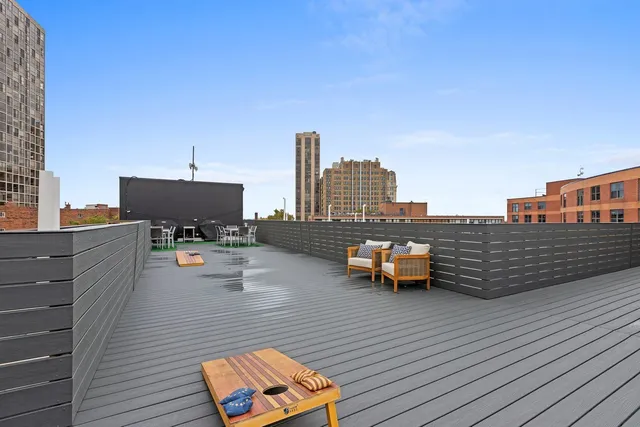 $3,549 | 2317 North Clark Street, Unit 410, Chicago, IL 60614