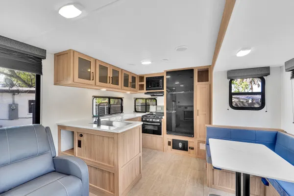 $1,800 | 3631 Northwest 4th Street, Unit 2, Lauderhill, FL 33311