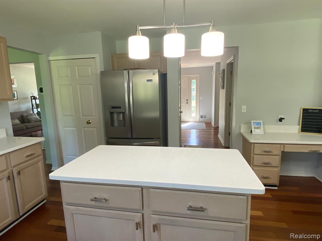 1420 Ridgeview Circle Lake Orion, MI 48362 - Photo 25 of 80 Gallery Image 25