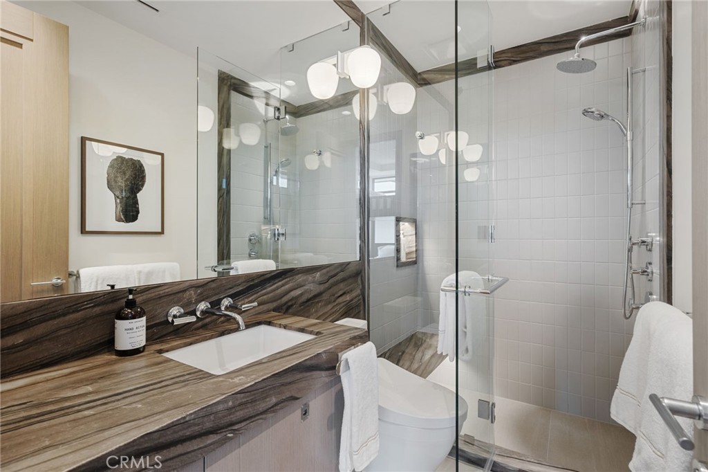 716 The Strand Manhattan Beach, CA 90266 - Photo 41 of 75