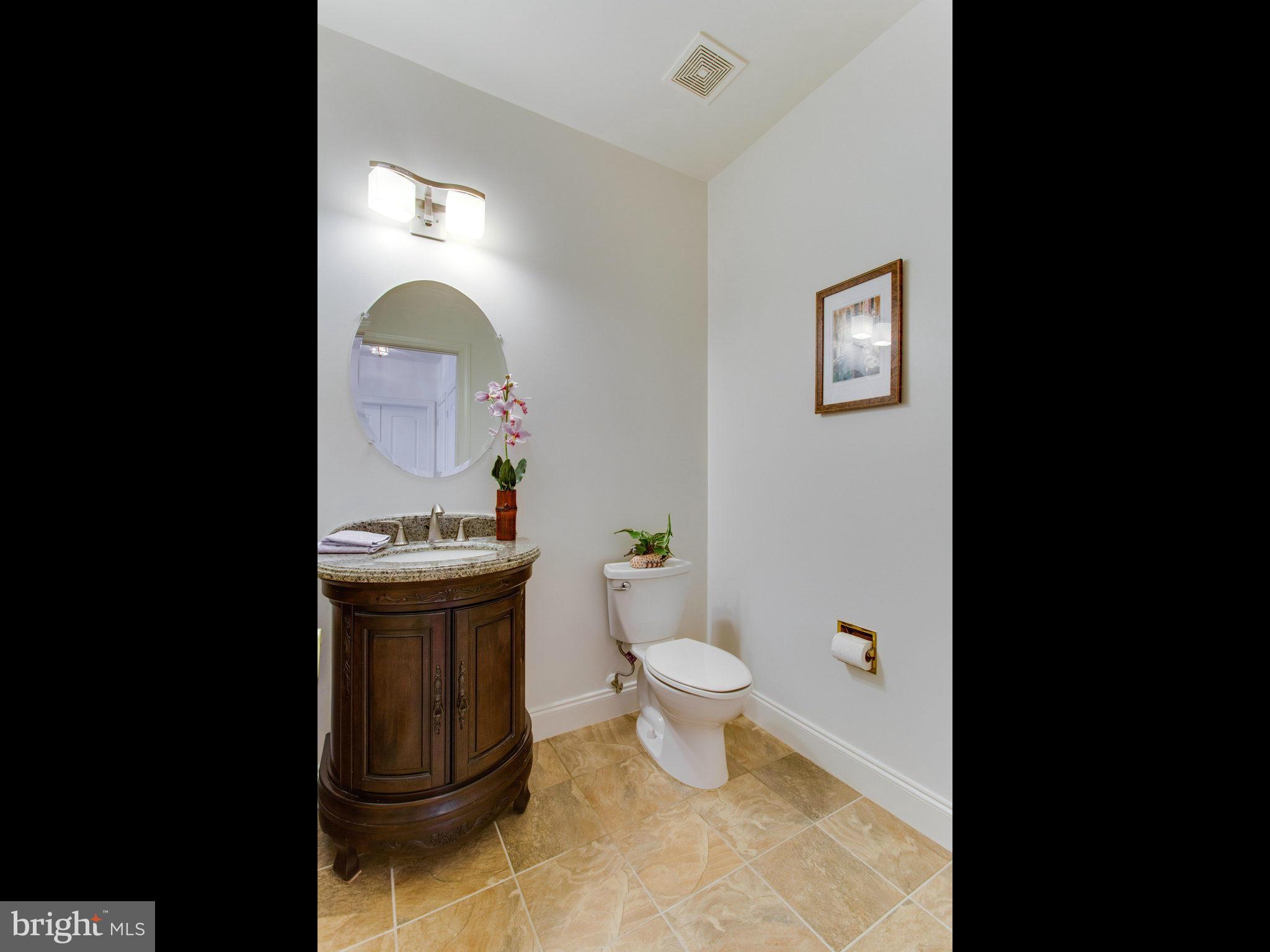 9903 Rustic Rail Lane Vienna, VA 22181 - Photo 25 of 30 Powder Room