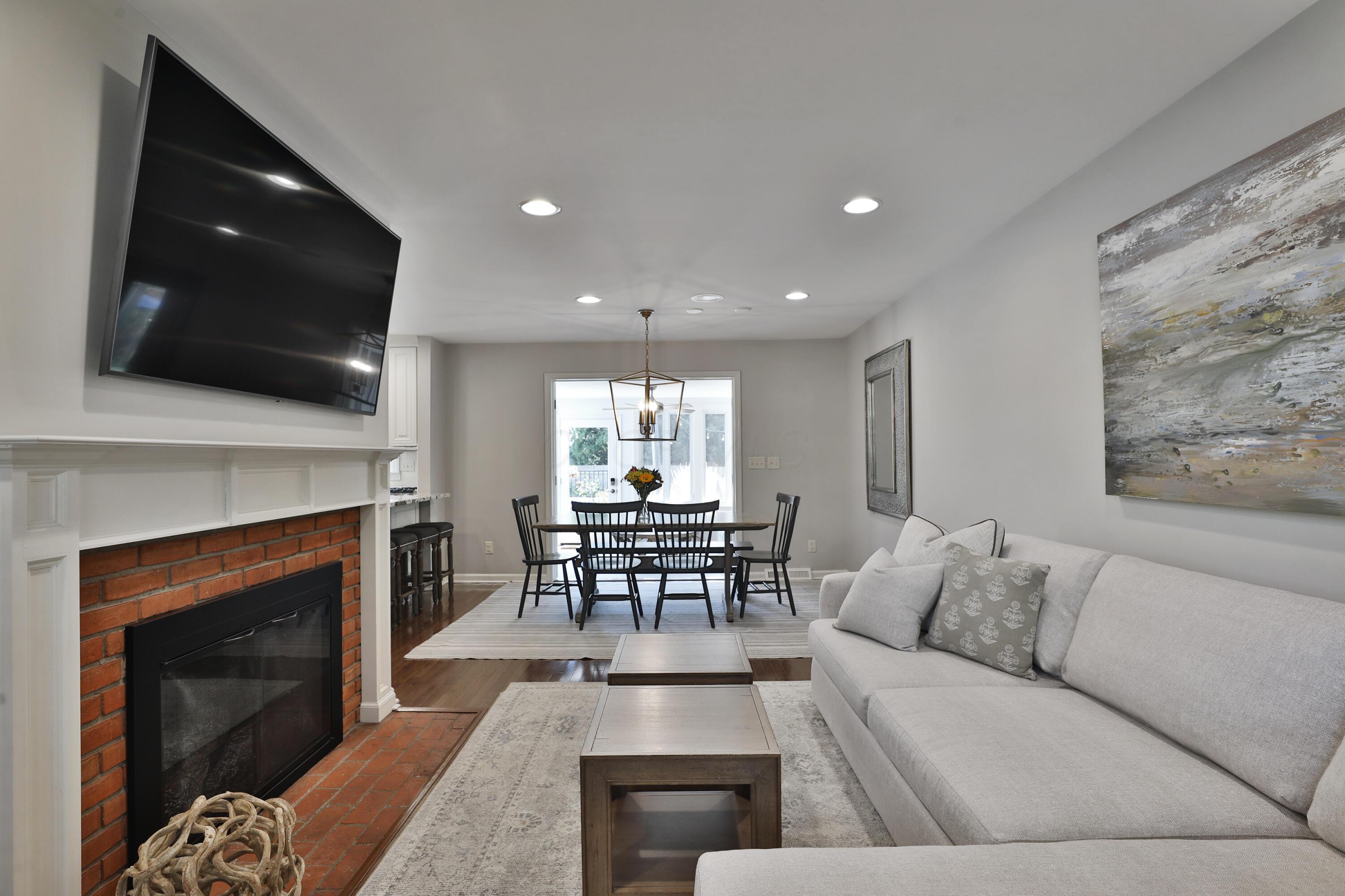 2305 Haverford Road Columbus, OH 43220 - Photo 20 of 60 2305-Haverford-20