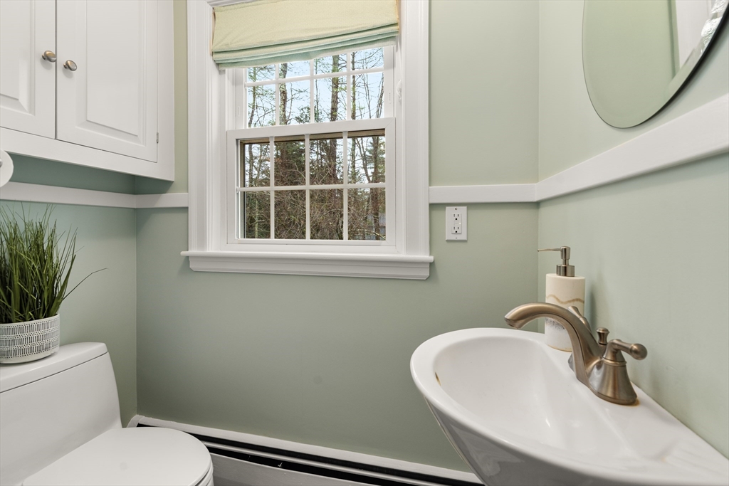 41 Old Coach Road Sudbury, MA 01776 - Photo 16 of 42