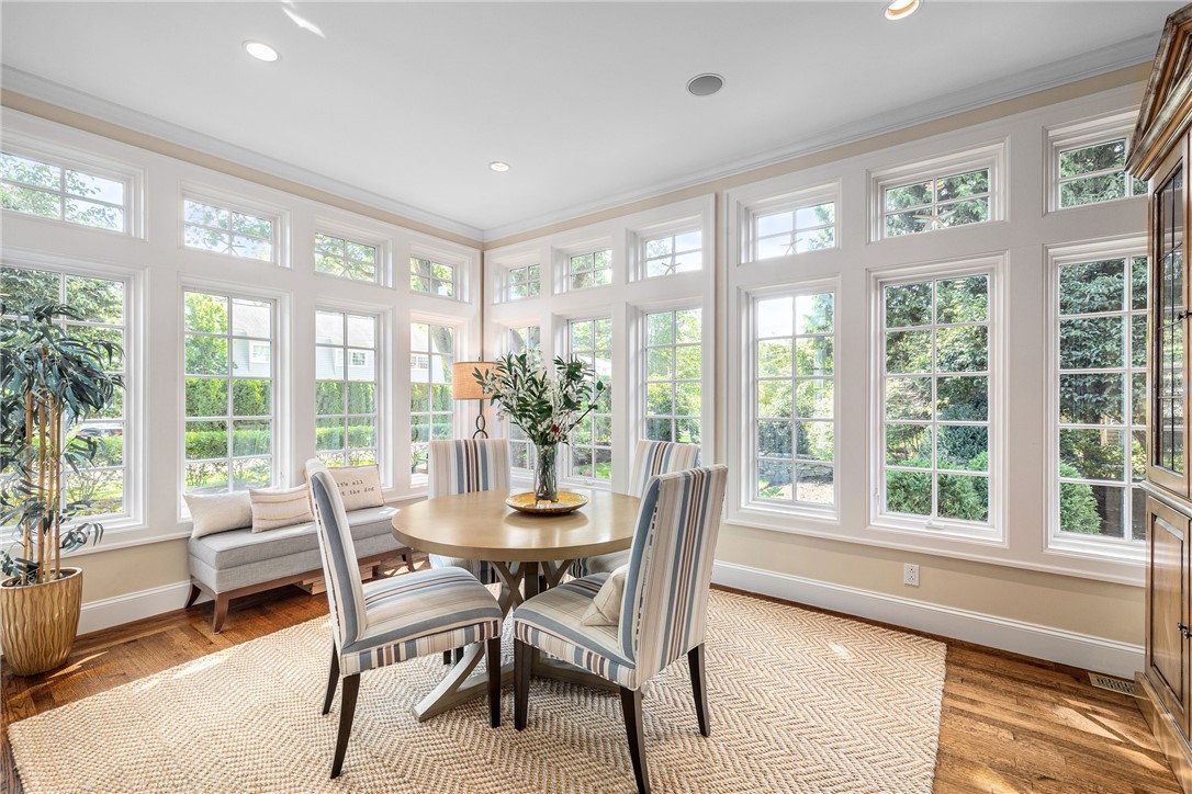 100 Longfellow Road Jamestown, RI 02835 - Photo 26 of 50 Sunroom ideal for a game of cards or a board game.