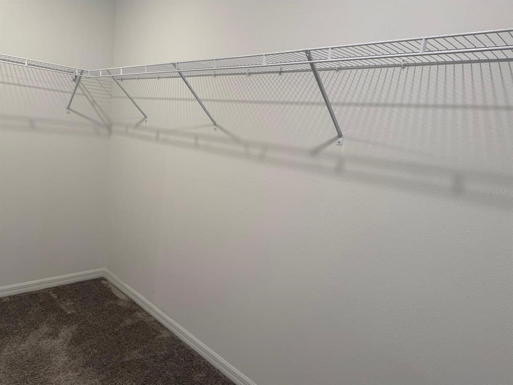 693 Reggie Road Winter Haven, FL 33859 - Photo 6 of 17 a view of a small room