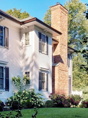 $5,150,000 | 27 Oakwood Road, Newton, MA 02466
