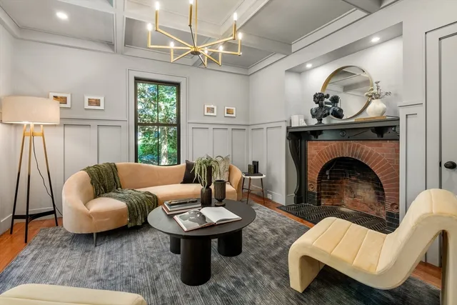 $5,150,000 | 27 Oakwood Road, Newton, MA 02466