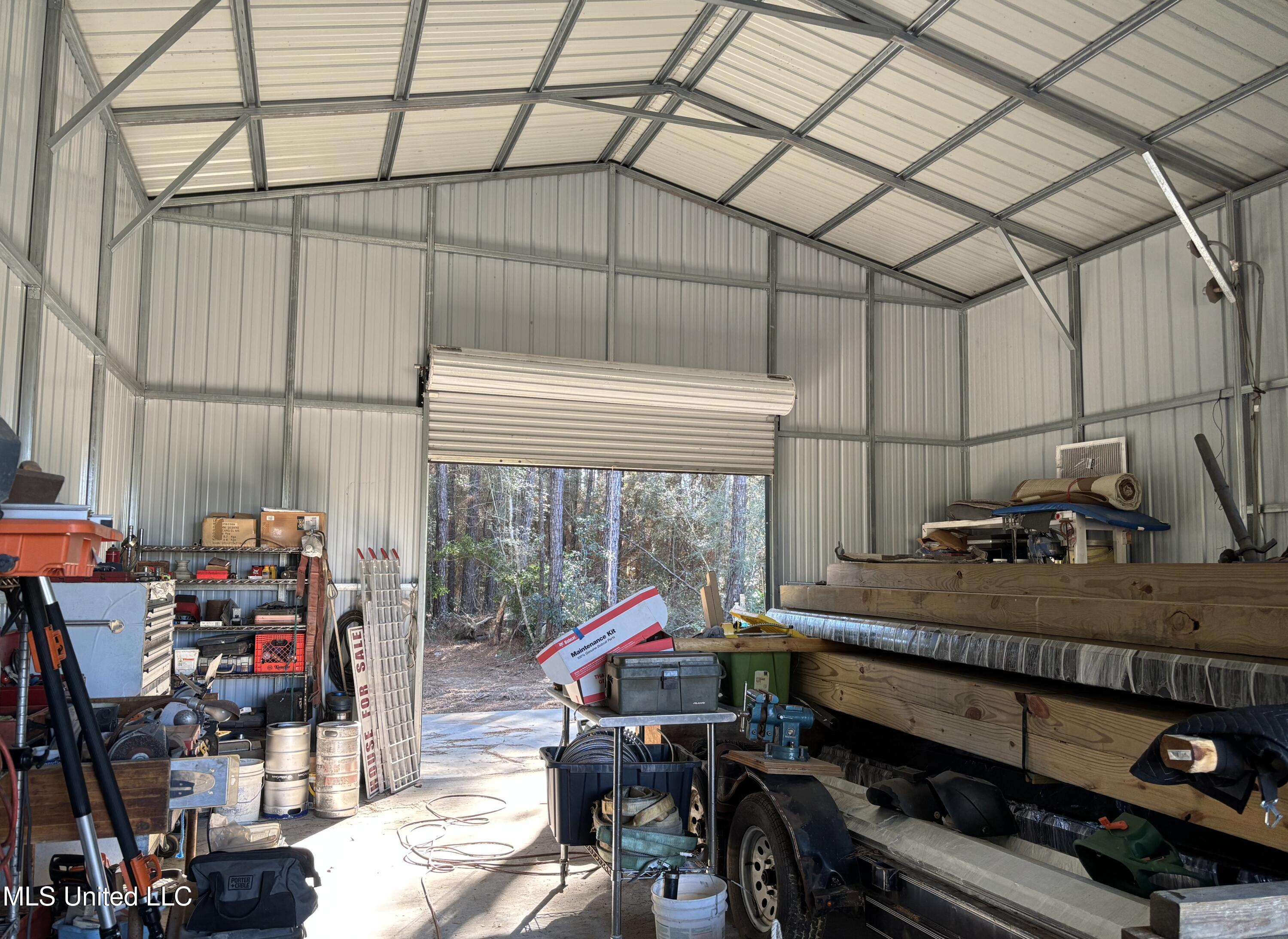 24160 Oak Ridge Drive Pass Christian, MS 39571 - Photo 6 of 23 HANGAR Ridge Oak