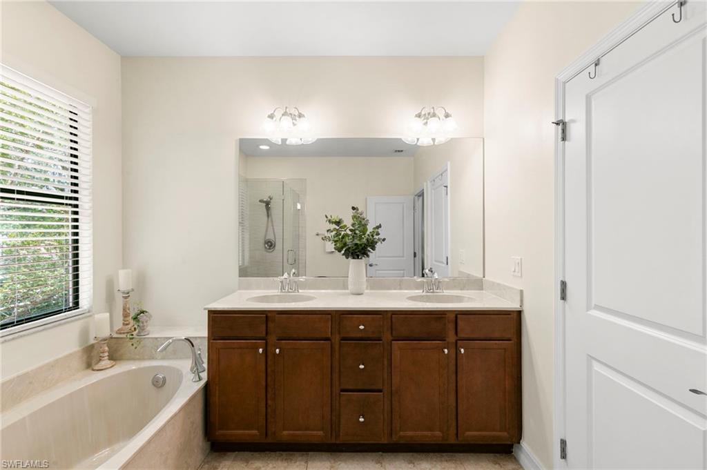 7797 Bristol Circle Naples, FL 34120 - Photo 18 of 32