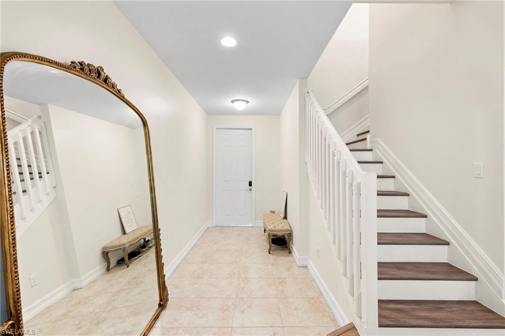 7797 Bristol Circle Naples, FL 34120 - Photo 5 of 32