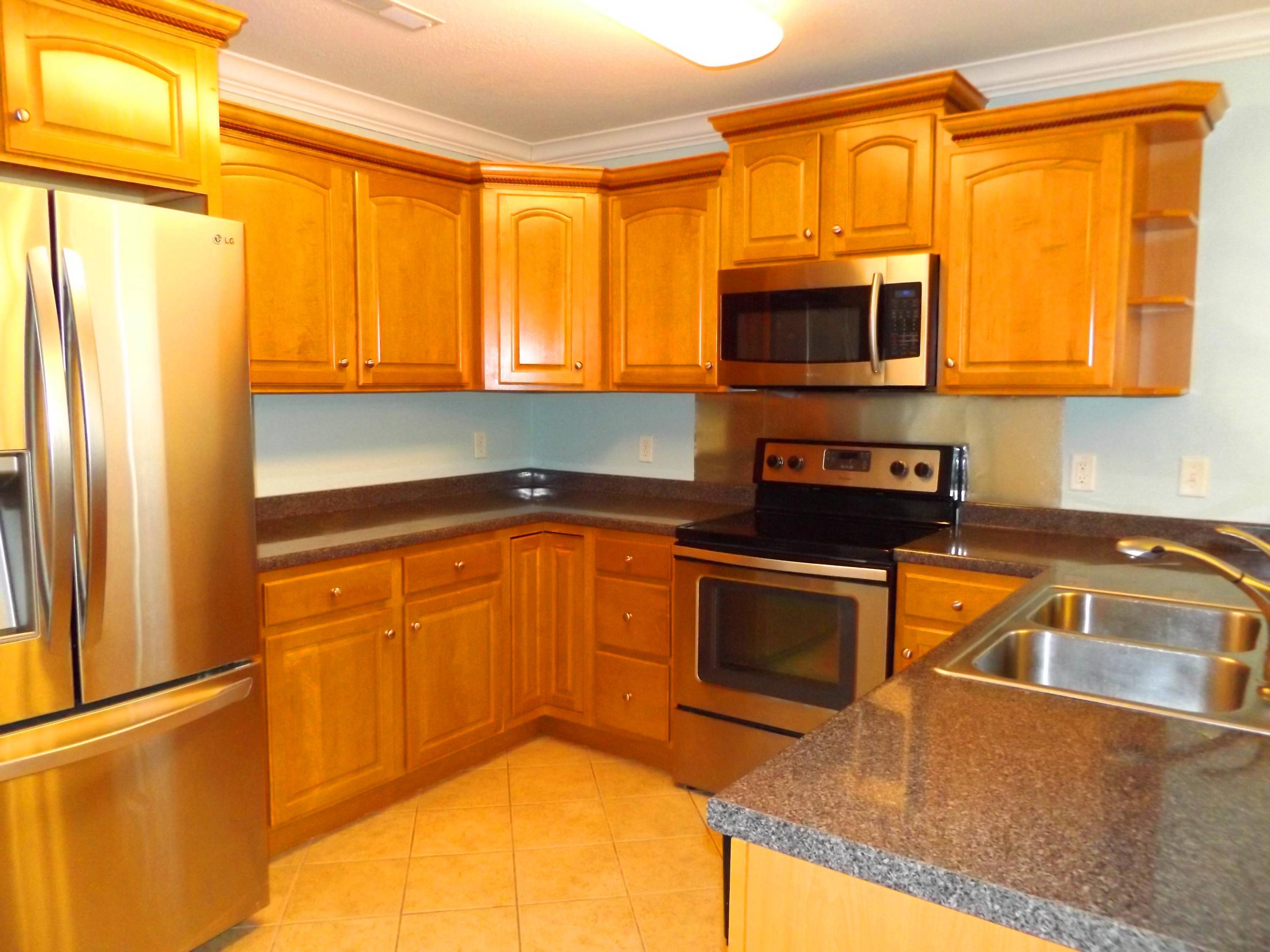 7445 British Road Ooltewah, TN 37363 - Photo 8 of 24 KITCHEN 4