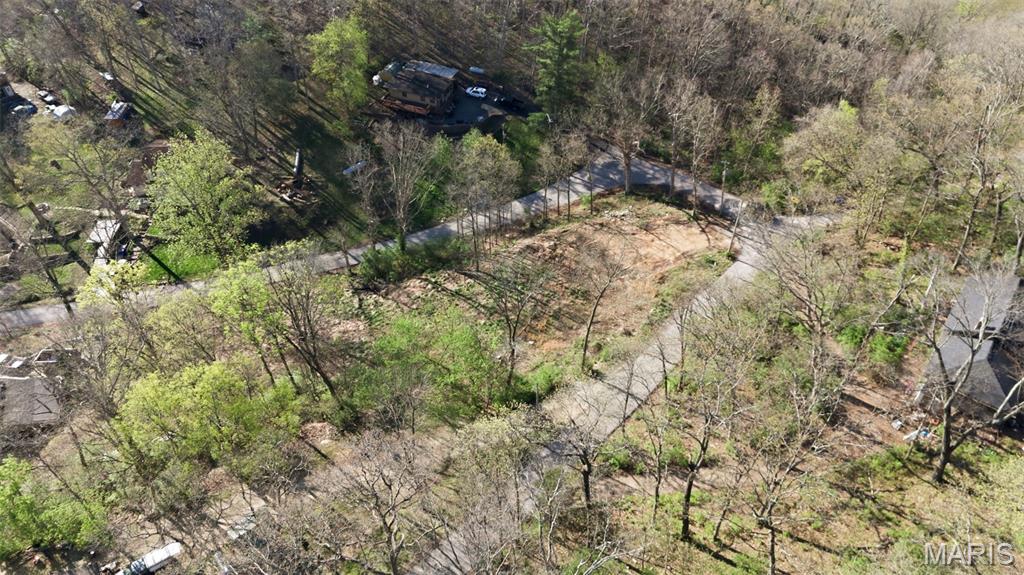 639 Castlewood Road Ballwin, MO 63021 - Photo 13 of 14