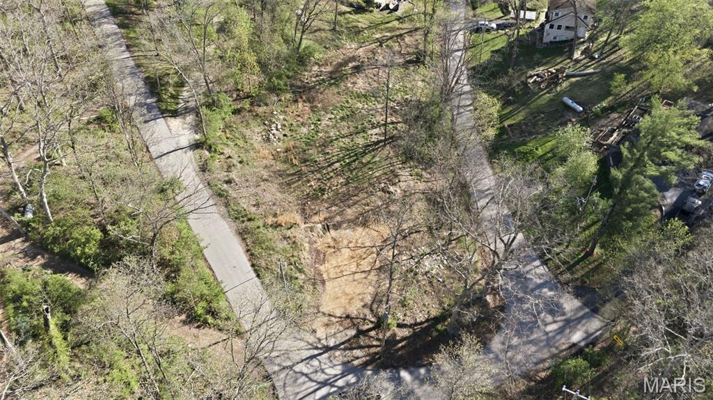 639 Castlewood Road Ballwin, MO 63021 - Photo 4 of 14