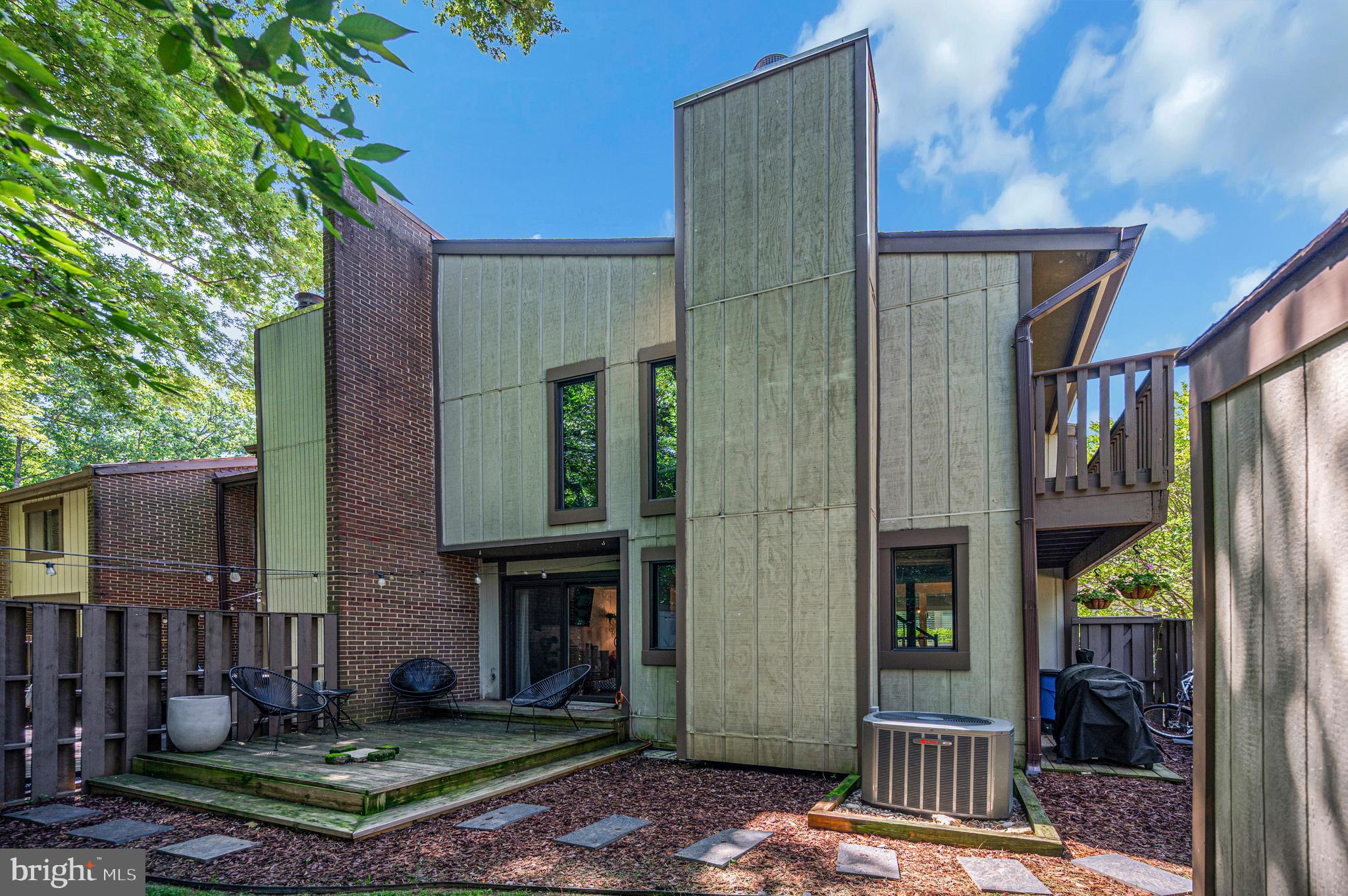 2215 Glencourse Lane Reston, VA 20191 - Photo 46 of 68