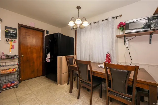 $164,900 | 4865 Stellhorn Road, Fort Wayne, IN 46815