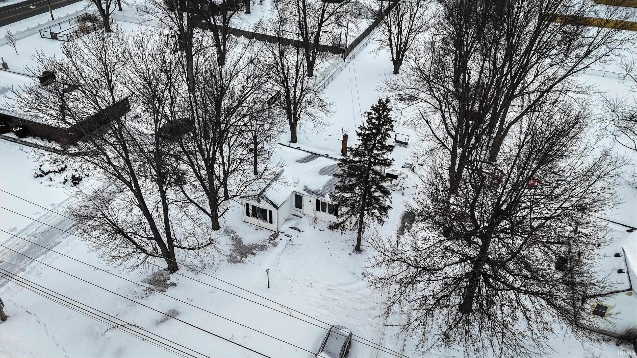 4865 Stellhorn Road Fort Wayne, IN 46815 - Photo 3 of 18 Gallery Image 3