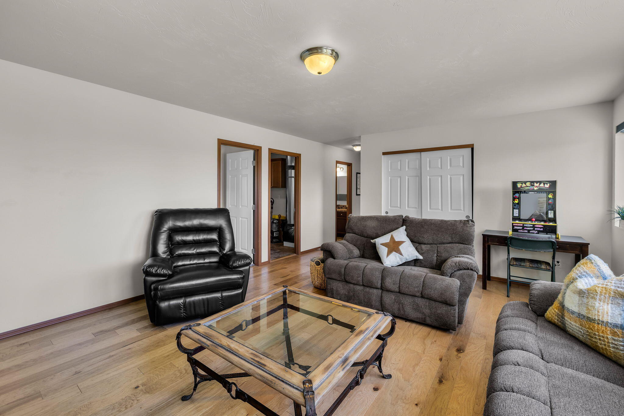 63639 Gentry Loop Bend, OR 97701 - Photo 22 of 40 a living room with furniture