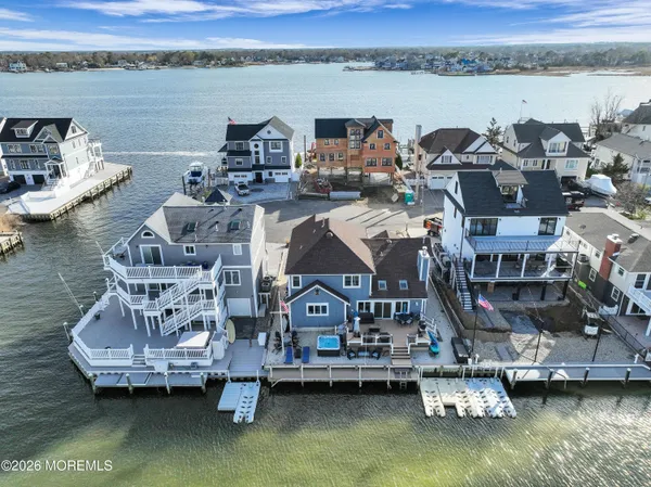 $1,300,000 | 5 Starboard Court, Brick, NJ 08723