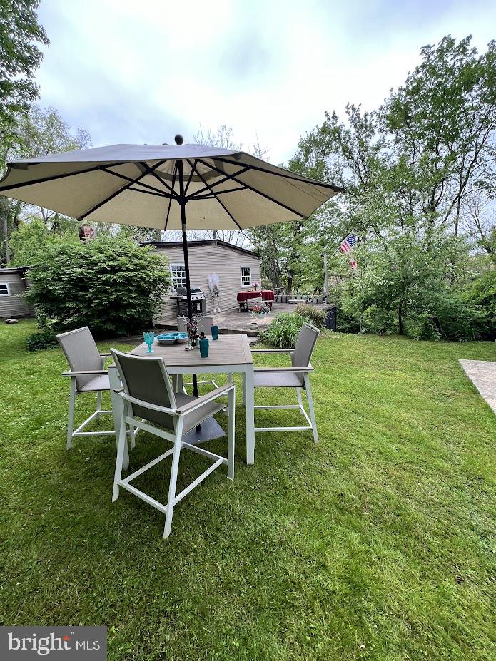 3059 Back Run Road Manheim, PA 17545 - Photo 13 of 19 a lawn chair sitting in the middle of a yard