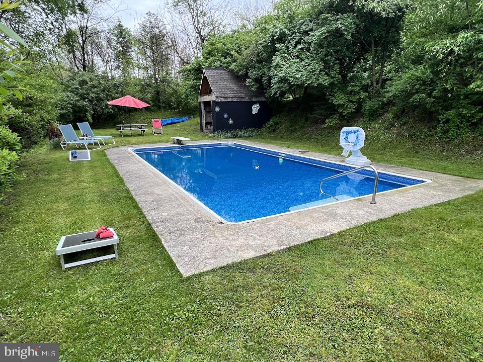 3059 Back Run Road Manheim, PA 17545 - Photo 10 of 19 a view of a pool with a yard