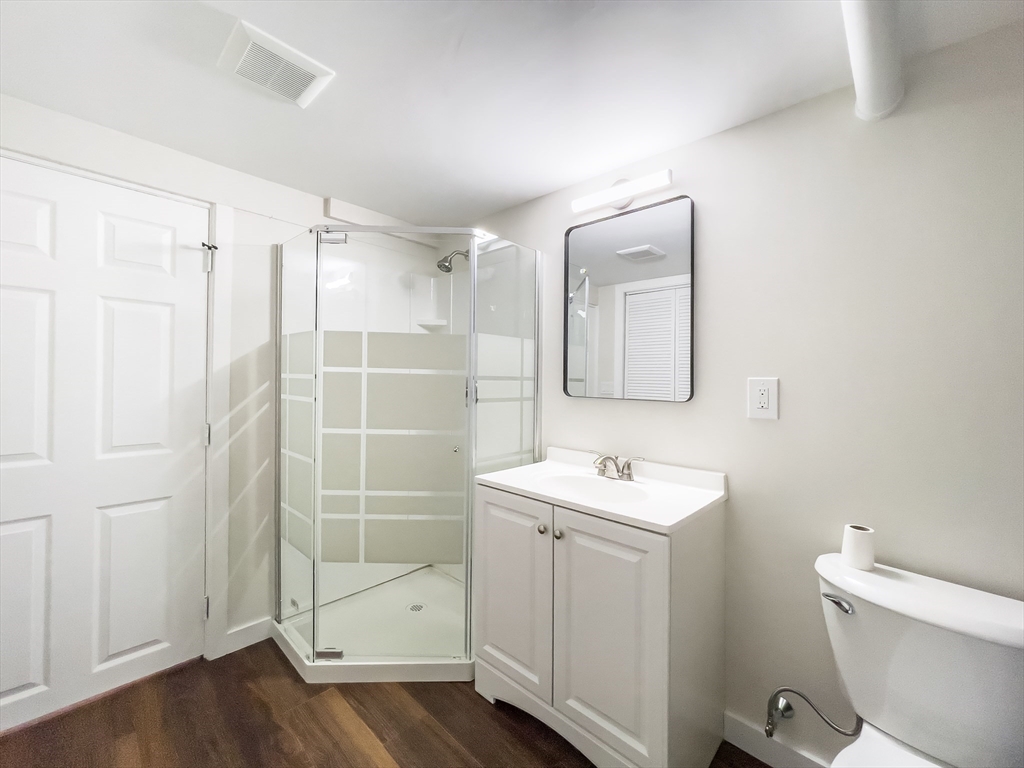 206 Treetop Avenue Springfield, MA 01118 - Photo 22 of 32