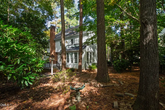 $900,000 | 2237 Misskelly Drive, Raleigh, NC 27612
