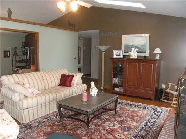 1780 Carroll Eastern Road Lancaster, OH 43130 - Photo 8 of 18 Gallery Image 8