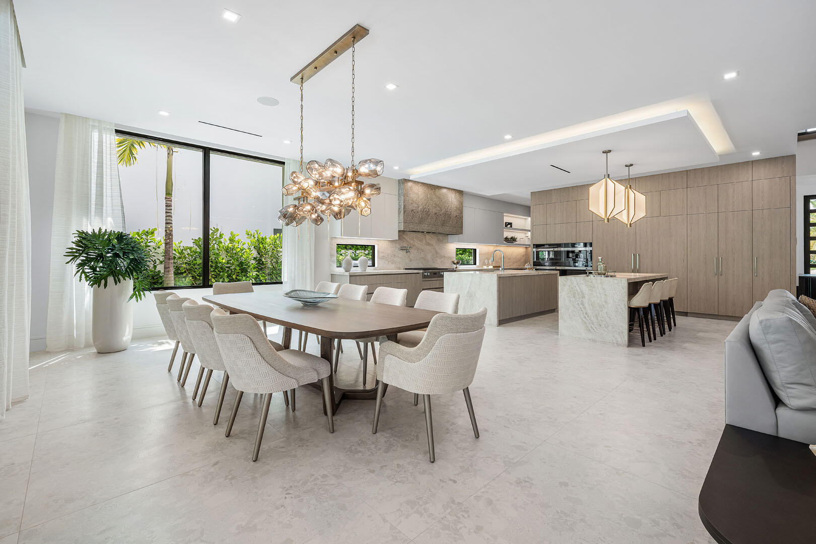 217 Thatch Palm Drive Boca Raton, FL 33432 - Photo 19 of 95 217_Thatch_Palm_Drive_20