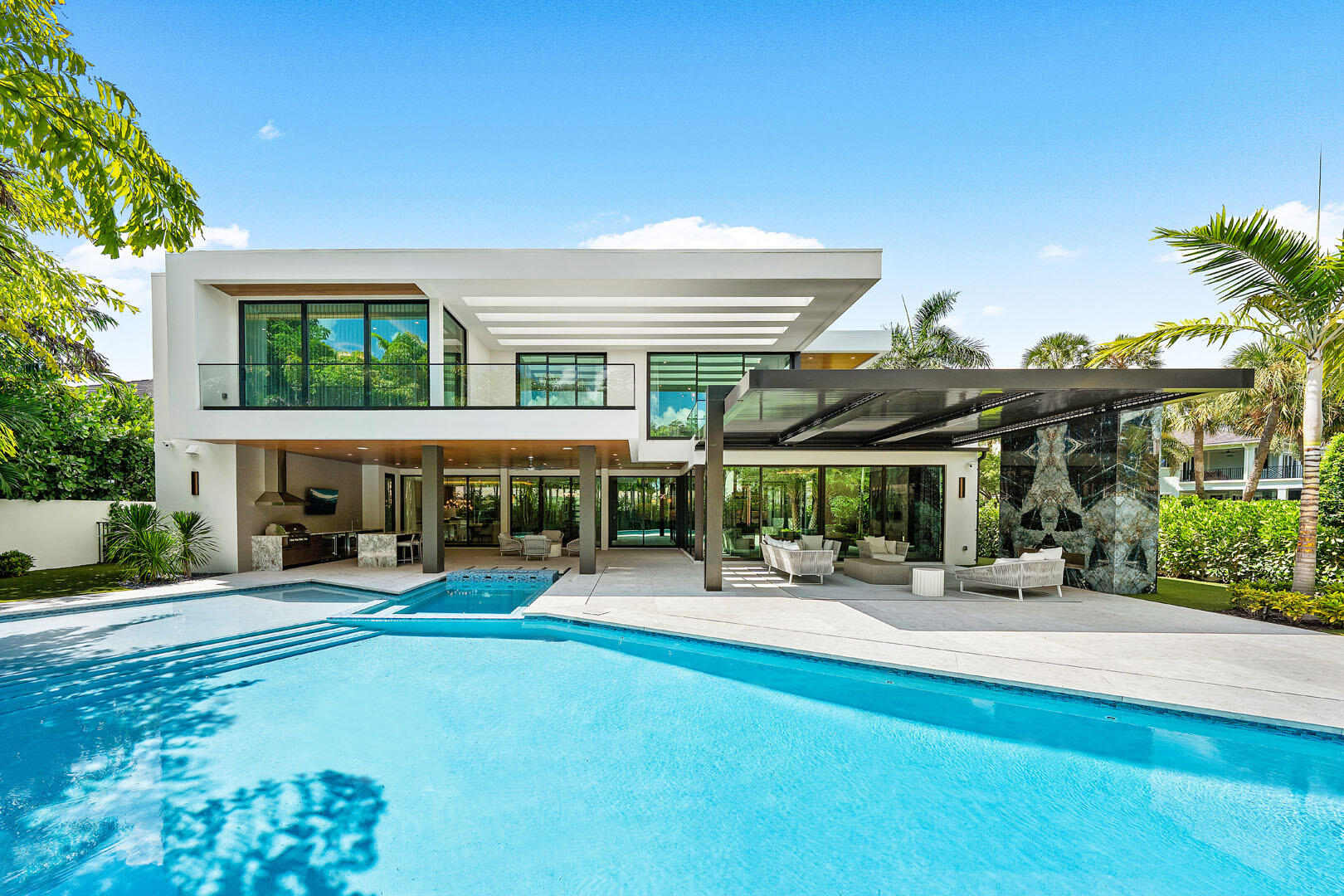 217 Thatch Palm Drive Boca Raton, FL 33432 - Photo 21 of 95 217_Thatch_Palm_Drive_22