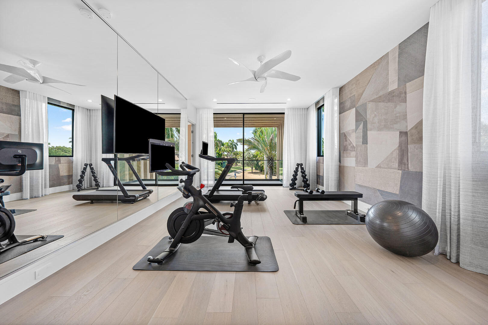 217 Thatch Palm Drive Boca Raton, FL 33432 - Photo 41 of 95 217_Thatch_Palm_Drive_47